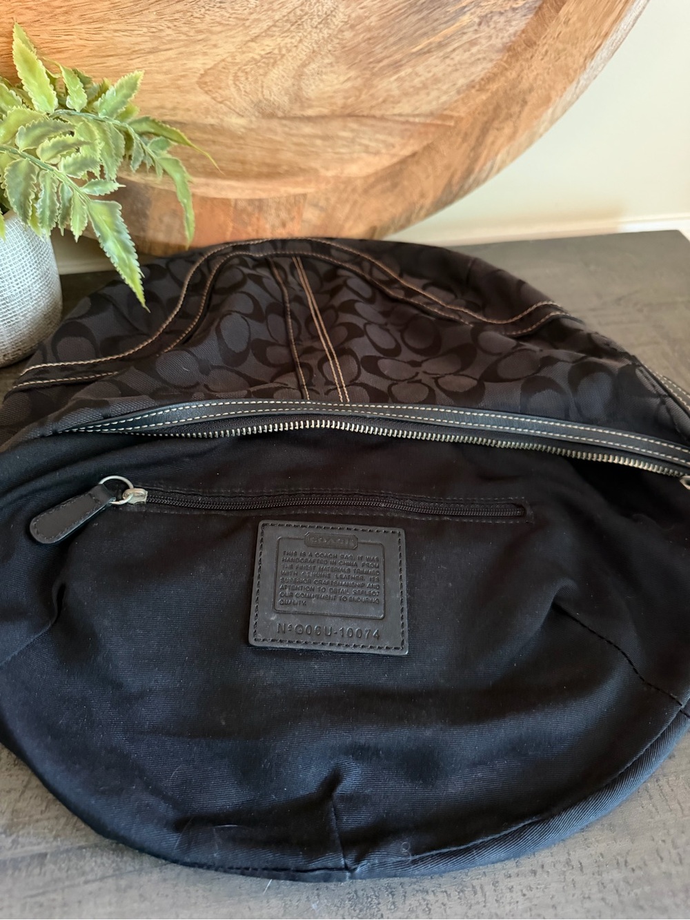 Coach VTG Y2K SoHo Signature Half Moon Hobo Canvas & Black Leather Shoulder Bag - Picture 10 of 11